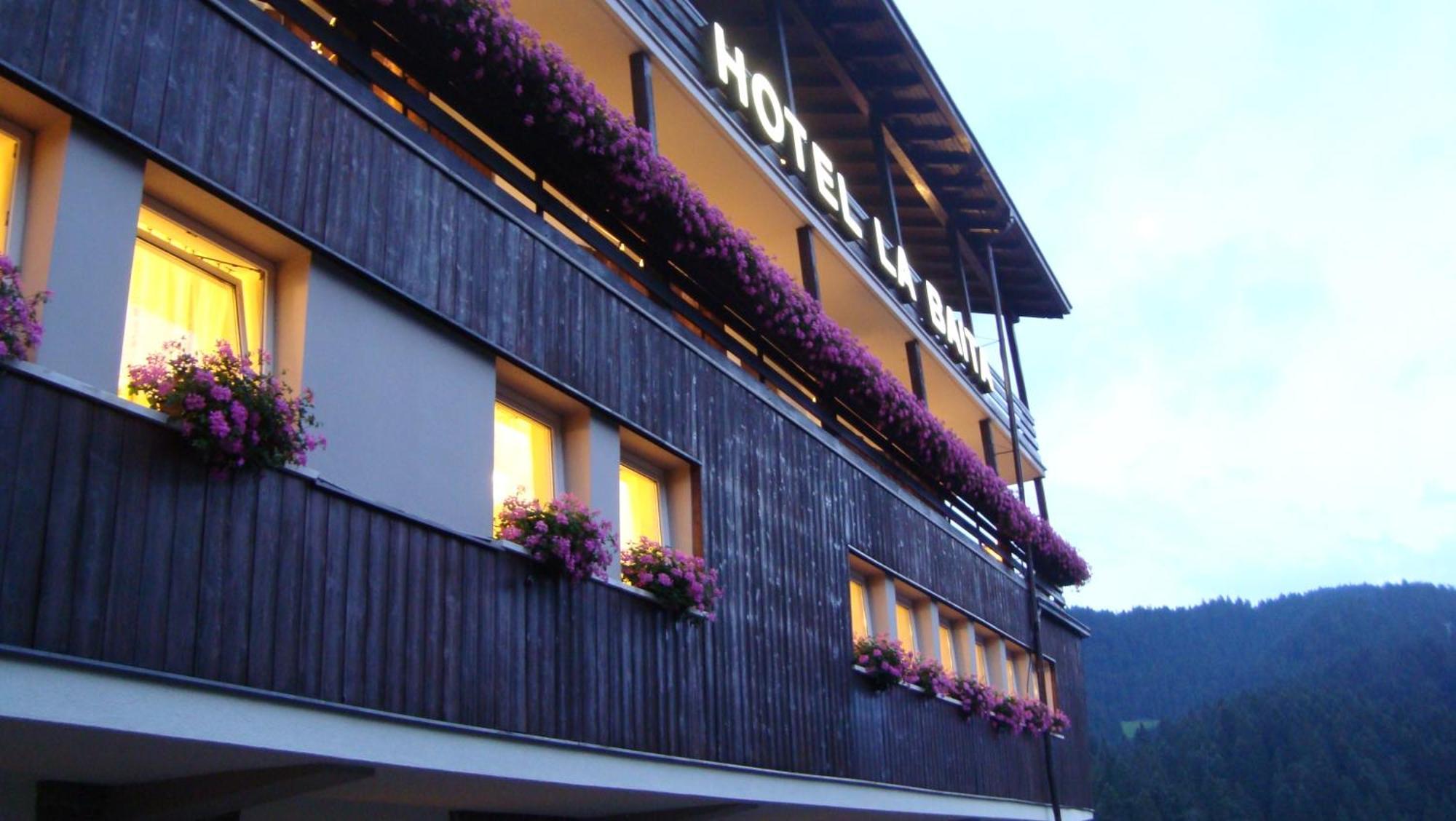Hotel La Baita Андало Екстер'єр фото