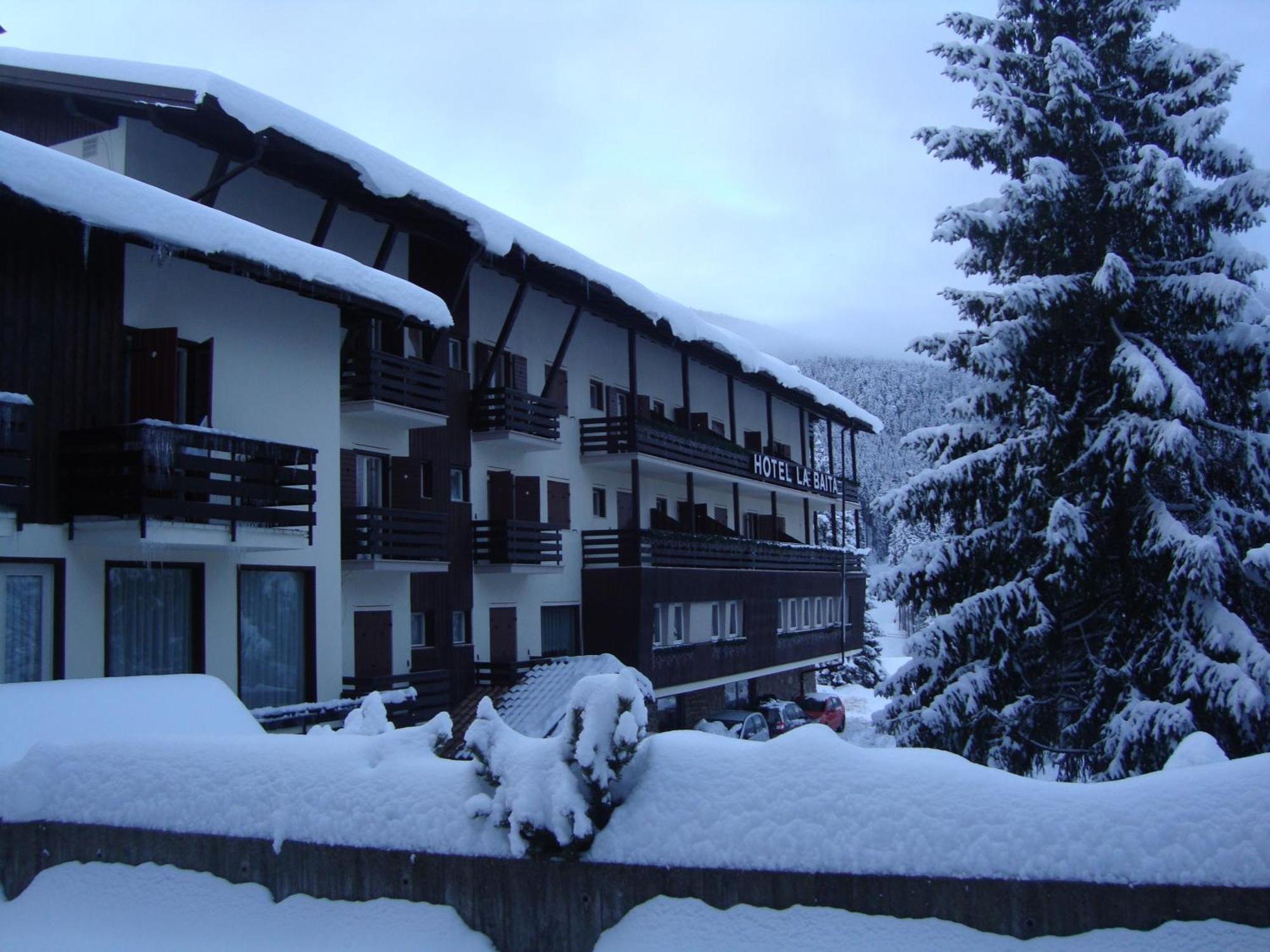 Hotel La Baita Андало Екстер'єр фото