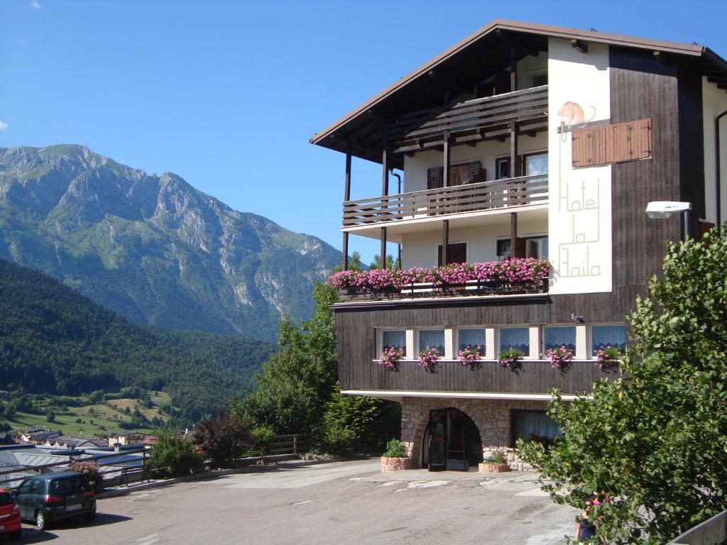 Hotel La Baita Андало Екстер'єр фото